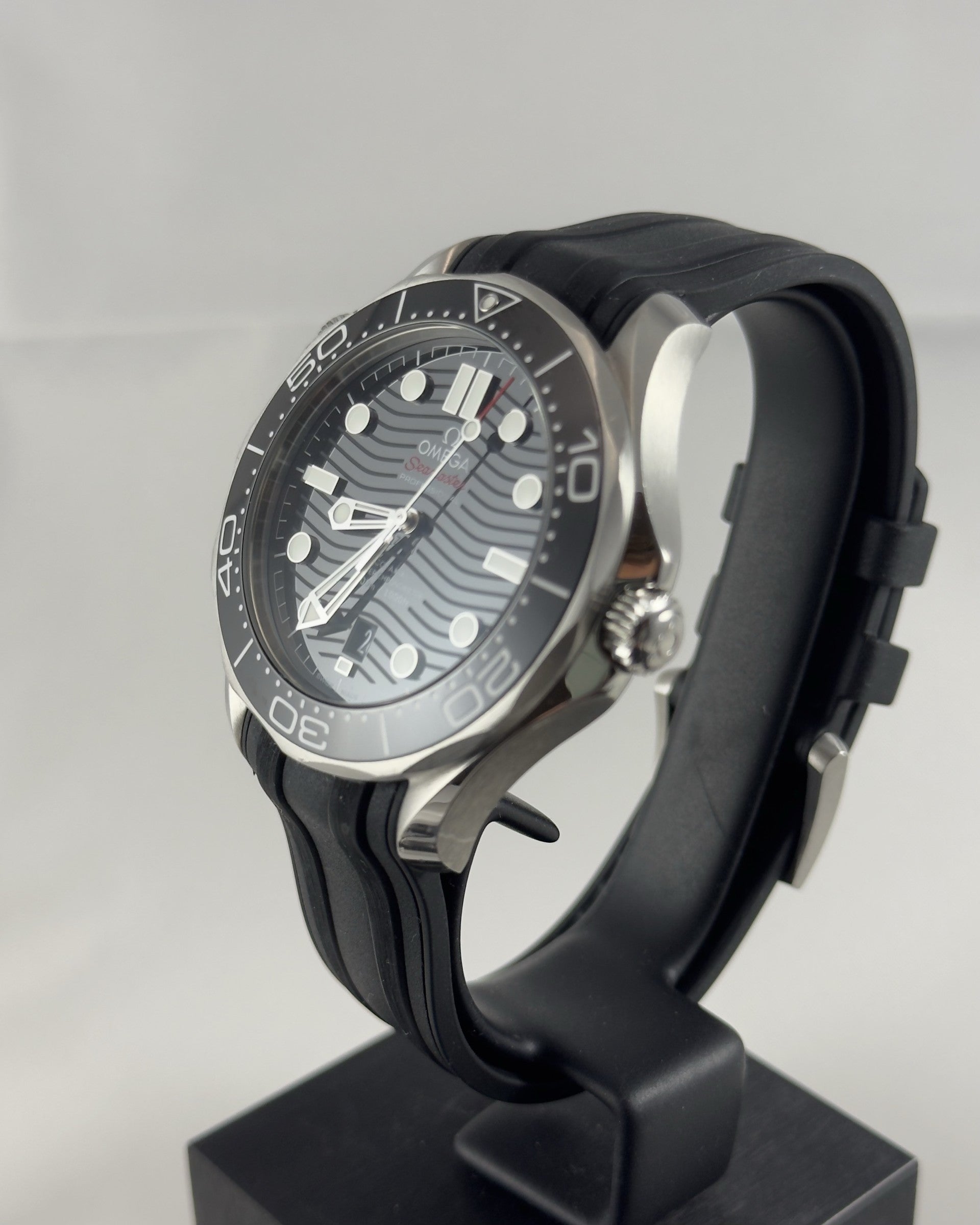 Omega Seamaster Diver 300M